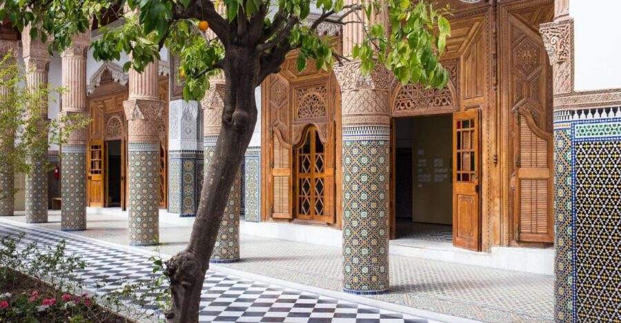 Marrakech: Palace, Museum, Madrasa & Medina Highlights Tour