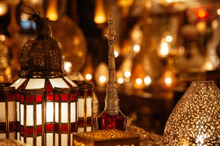 Marrakech: Private Souks Tour With Tea and Traditional Snack