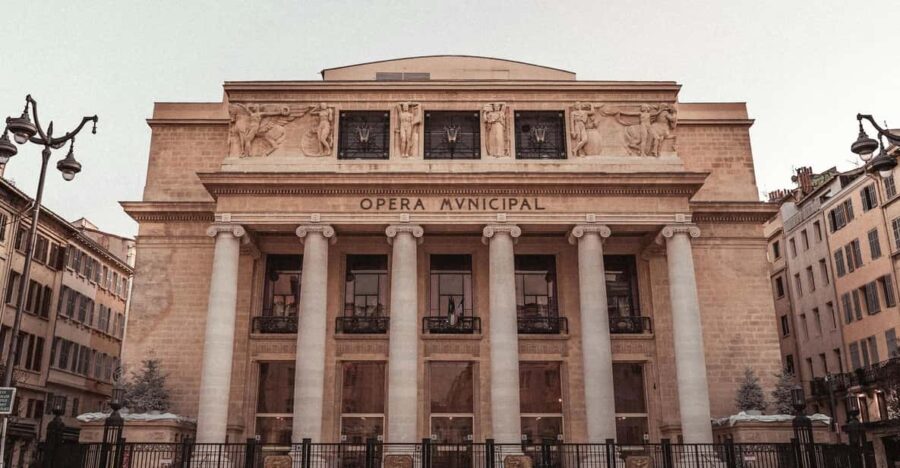 Marseilles: Self-Guided City Discovery With Mobile App