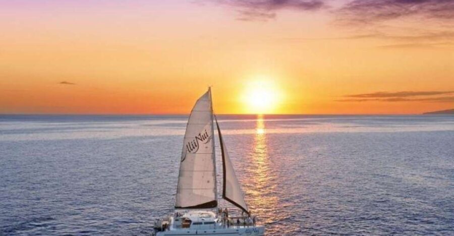 Maui: Alii Nui Luxury Catamaran Makani Sunset Sail