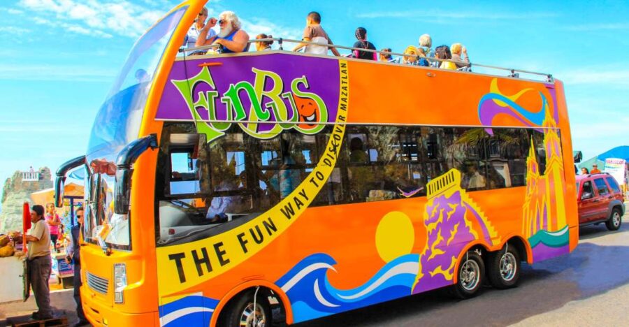 Mazatlán: Double-Decker Bus, Cliff Diving & Walking Tour - Tour Overview