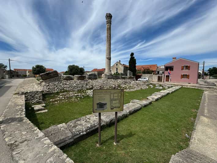 Meet and Feel Ancient Town of Nin