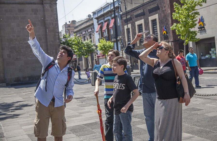 Mexico City: Authentic Downtown Food Tour