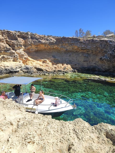 Mgarr/Mellieha: Gozo, Comino, Crystal & Blue Lagoon Cruise
