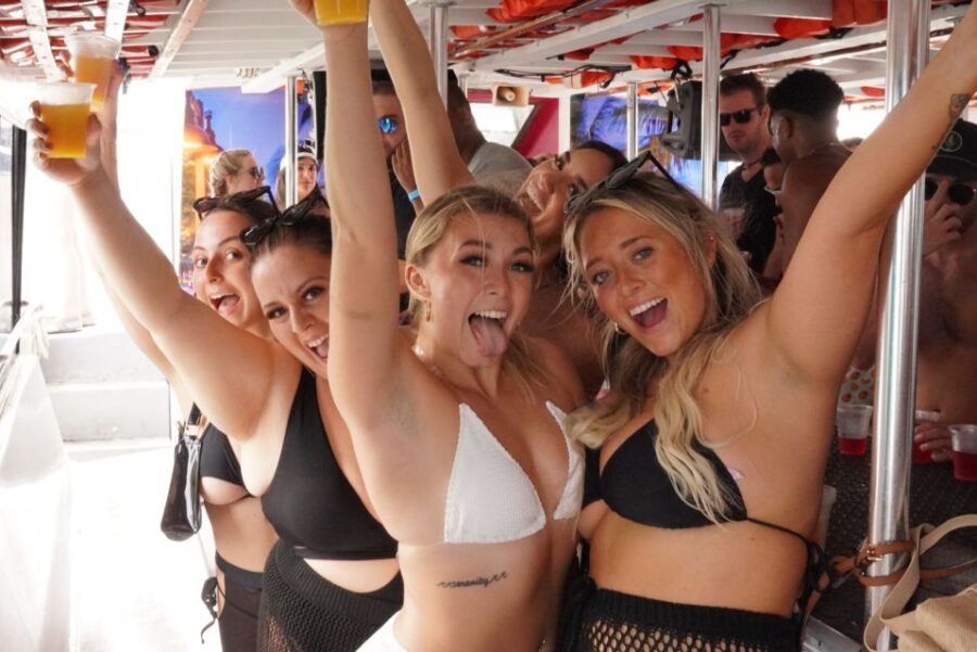 Miami: Boat Party With Live Dj, Unlimited Drinks, and Food