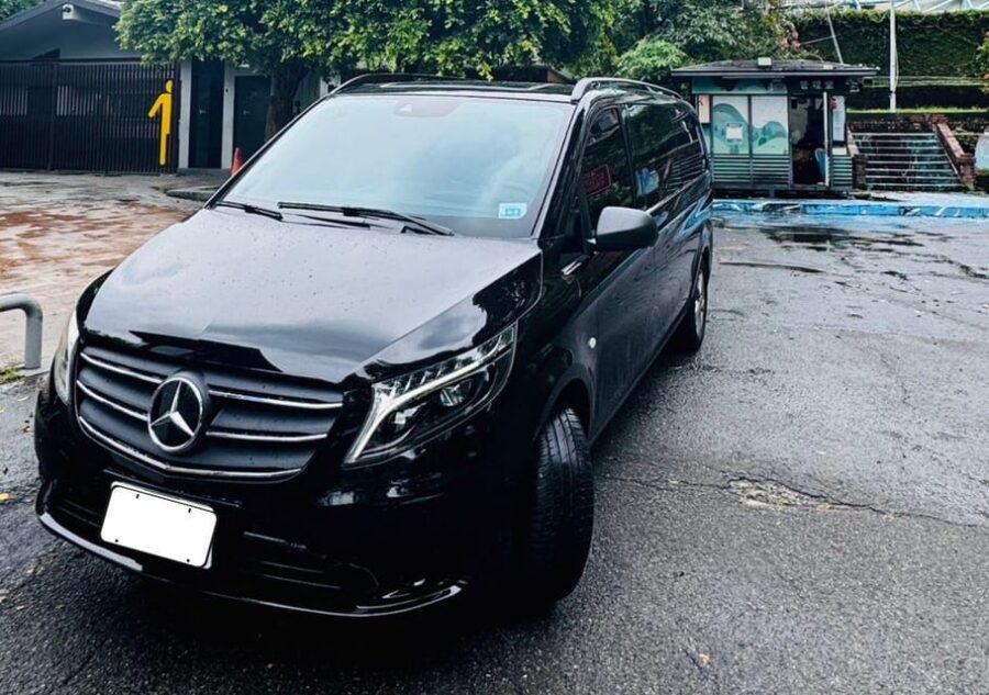 Midnight Airport Transfer: From Taipei to TPE Airport