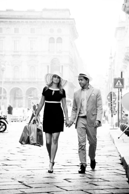 Milan: Canals Tour by Vintage Fiat 500 (2hs, 2 Stops)
