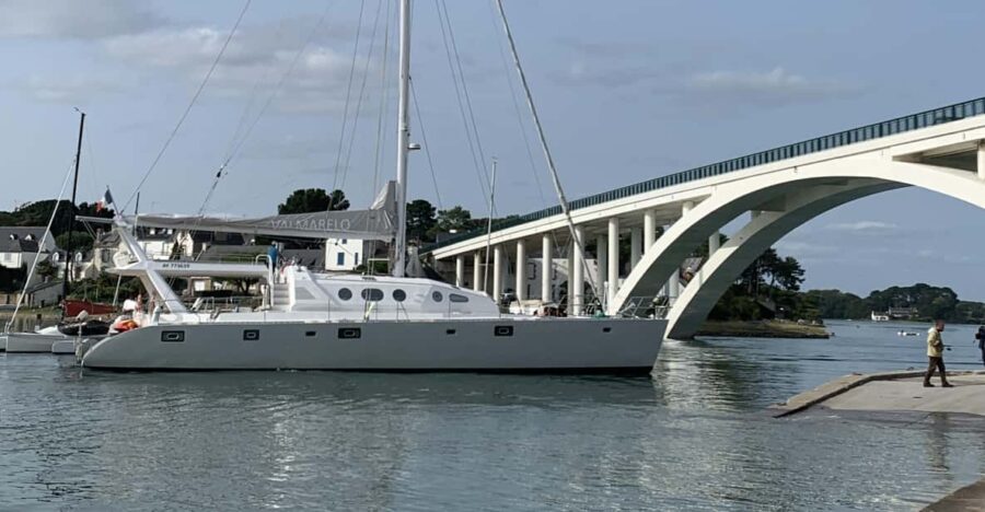 Mini Cruise on a Maxi Catamaran (Trinité-Sur-Mer/Belle-Ile)