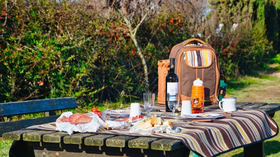Monte San Bartolo: E-Bike Rental With Picnic Basket