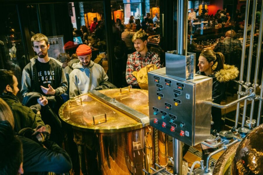Montreal Old Port: Craft Brewery and Beer Tasting Tour