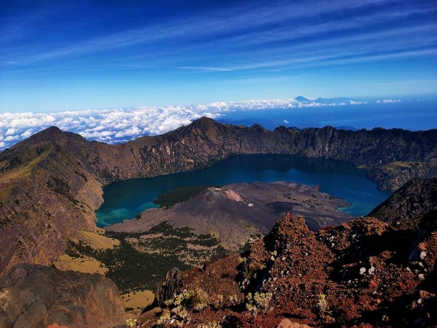 Mount Rinjani 2D/1N Summit Trekk