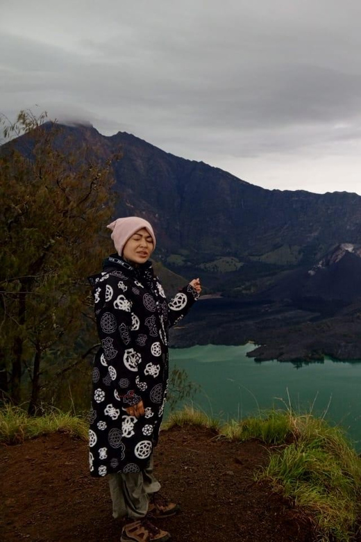 Mount Rinjani Trekking 2D/1N Senaru Rim