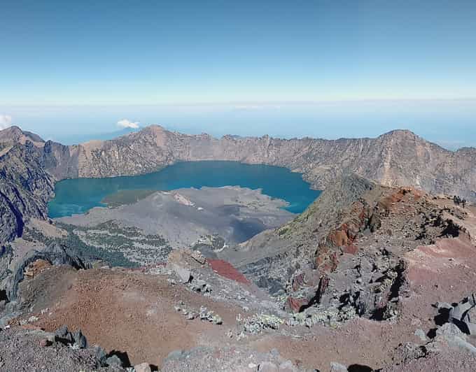 Mount Rinjani Trekking 3D/2N Best Seller