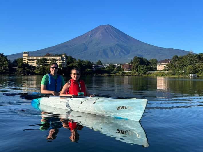 Mt Fuji Morning Kayaking Tour With the View of the Mt Fuji