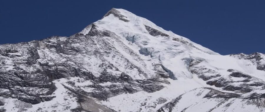 Mt.Larkya Peak Climbing