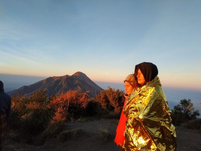 Mt.Merbabu Sunrise Trekking Tour 2 Days 1 Night