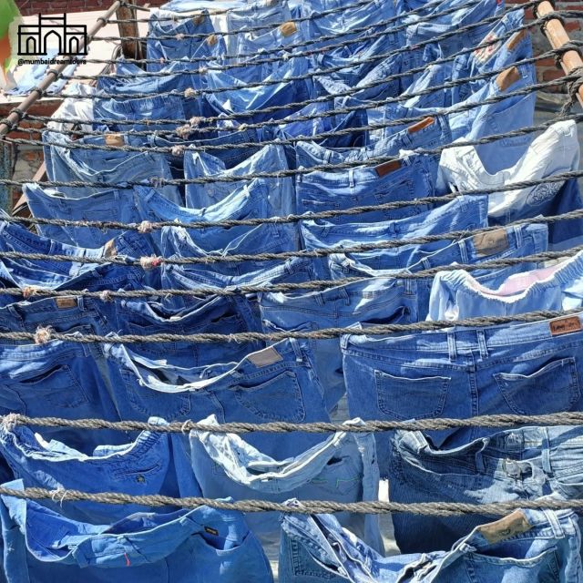 Mumbai: Dhobi Ghat Tour With Dharavi and Train Ride Options