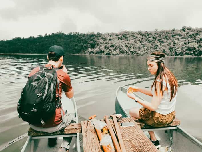 Munduk: Canoeing in the Lake and Discovering a Secret Temple