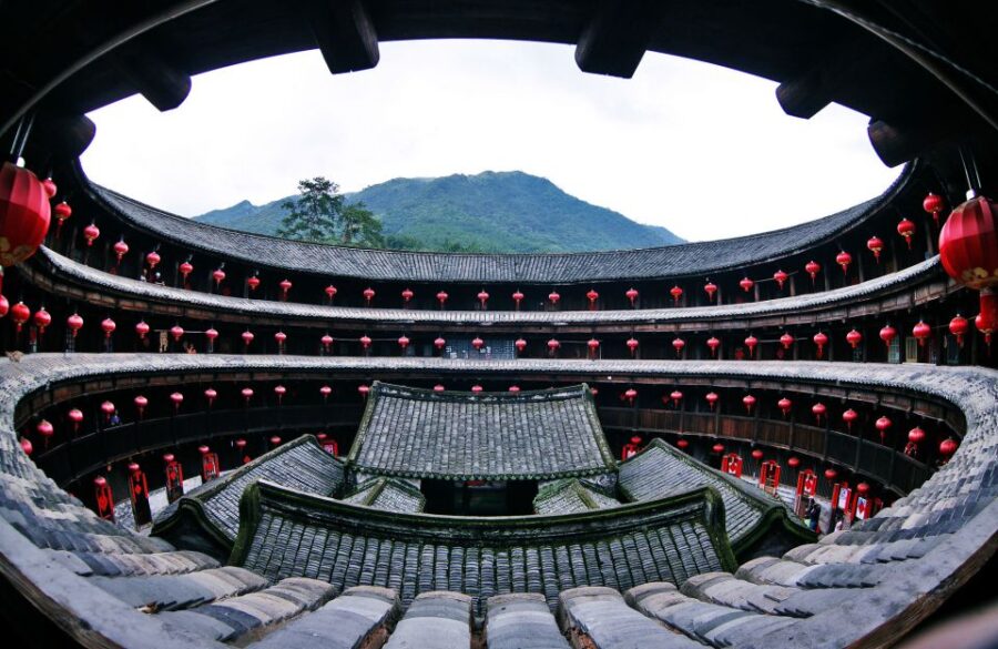 Nanjing Tianluokeng Hakka Cluster Trip From Xiamen