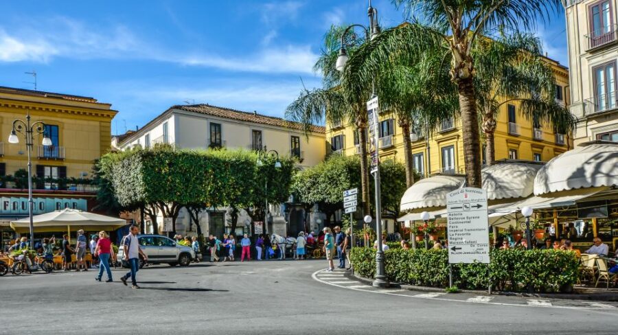 Naples: Full-Day Sorrento, Positano, and Amalfi Tour