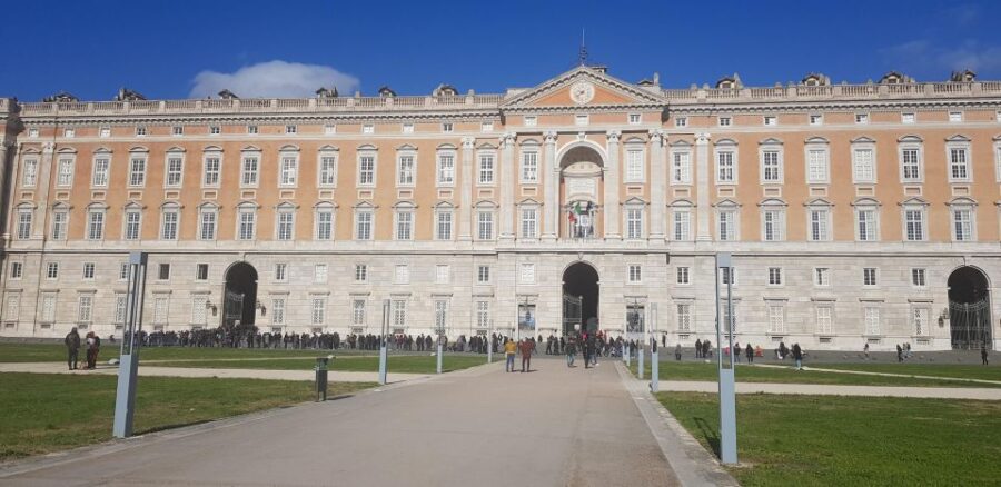 Naples: Royal Palace of Caserta & Designer Shopping Outlet