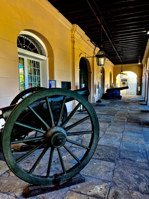 New Orleans Haunted Legends and Scandals Small Group Tour