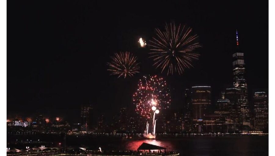 New York City Skyline & 4th of July Fireworks - Tour Overview