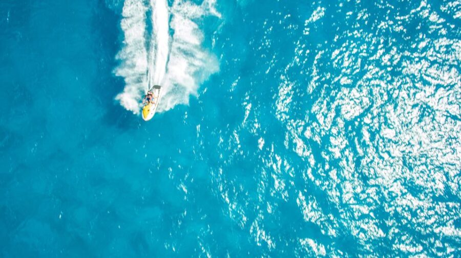 Oahu: Tandem Jet Ski Adventure on Maunalua Bay