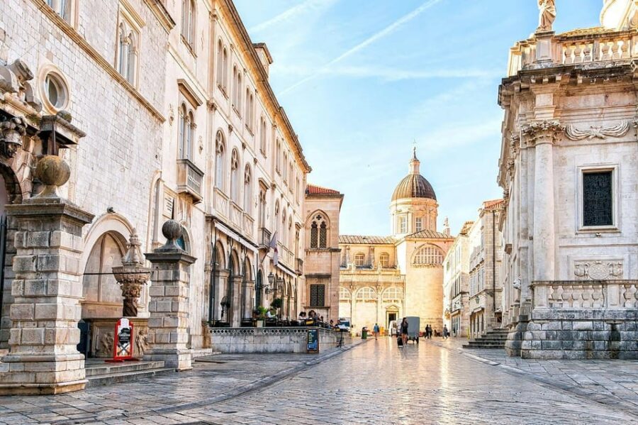 One Way Private Transfer From Split to Dubrovnik