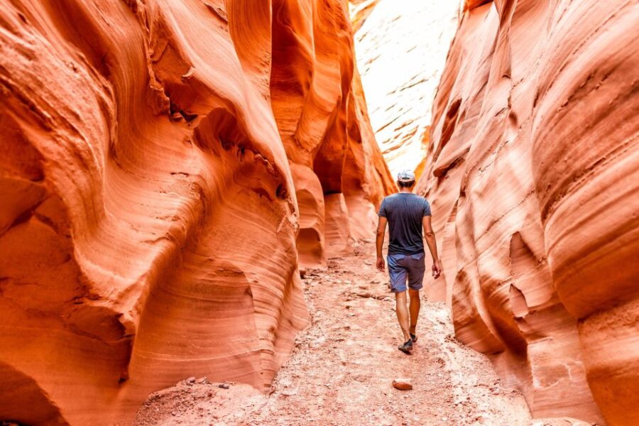 Page/Lake Powell: Guided Kayak & Water Antelope Canyon Tour - Tour Overview