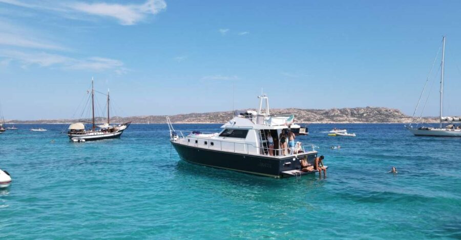 Palau: La Maddalena Archipelago Motorboat Tour With Lunch