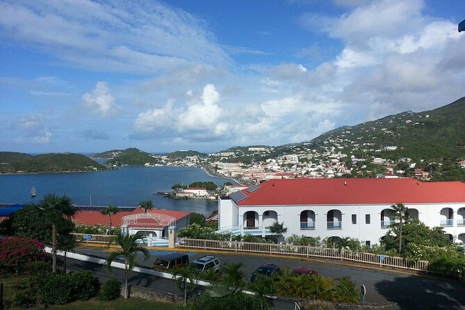 Paradise Taxi & Tours USVI-St.Thomas-Airport Transfer Bluebeard's / Yacht Haven