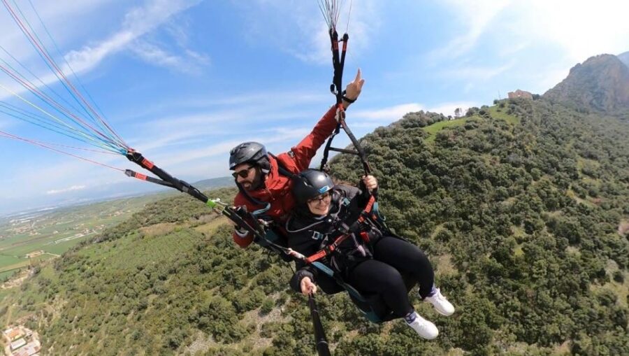 Paragliding Flight in Paestum