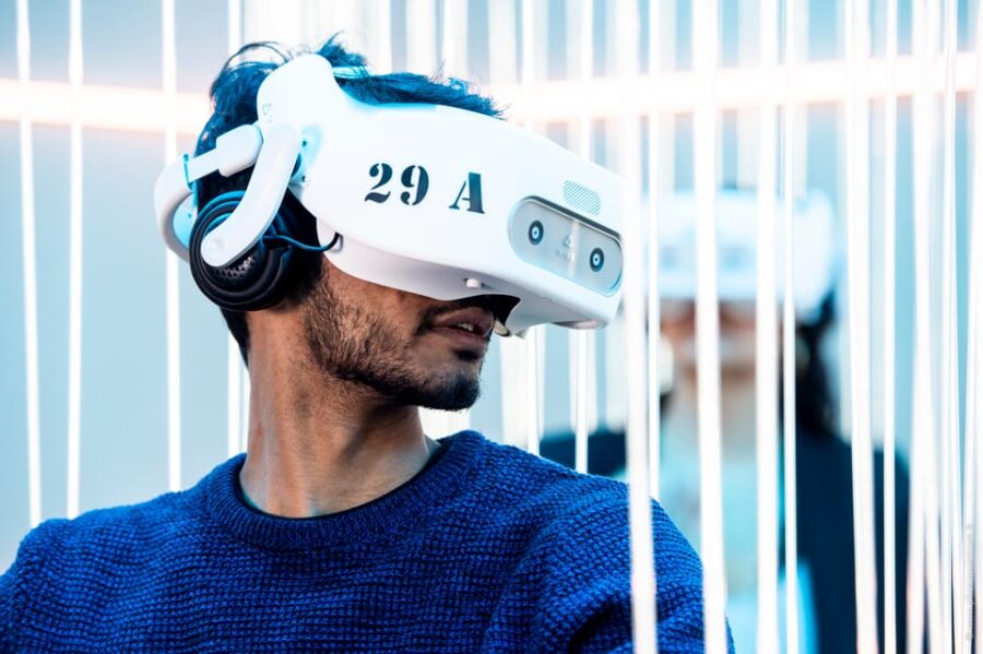 Paris: Notre Dame Virtual Reality Tour