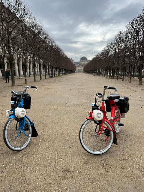 Pariss Vintage Right Bank (3h) : E-Solex Bike Guided Tour