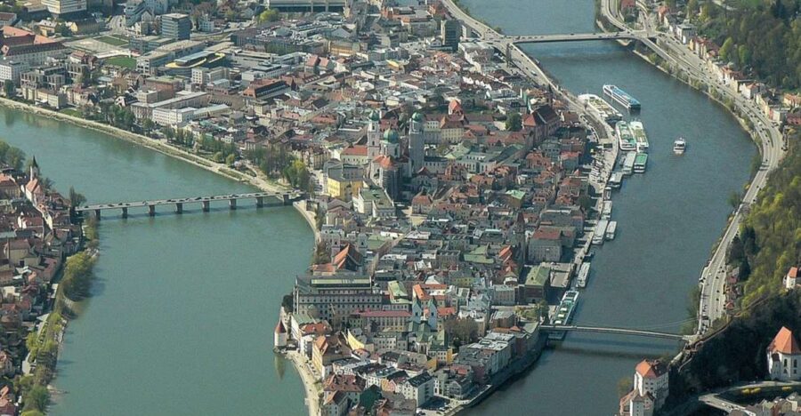 Passau: Private Day Trip to Cesky Krumlov in Czech Republic - Overview and Pricing