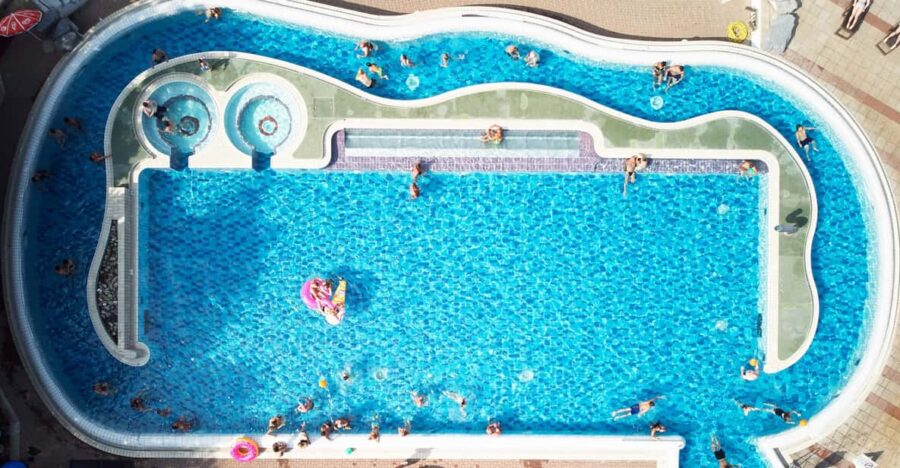 Pfäffikon: Alpamare Water Park Entry Ticket