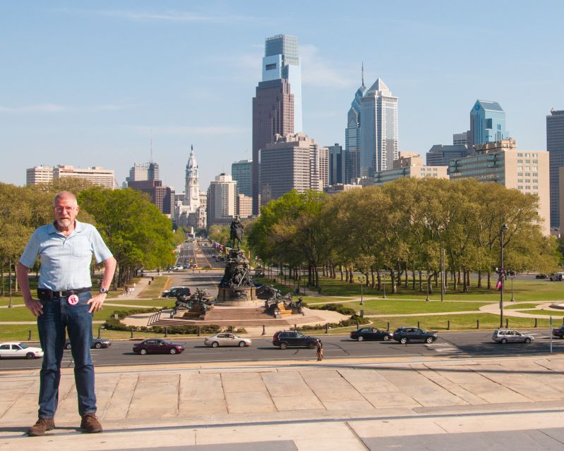 Philadelphia: Private 2-Hour Historic Walking Tour in German - Tour Overview and Details