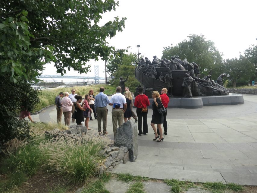 Philadelphia: Private Colonial Waterfront Walking Tour