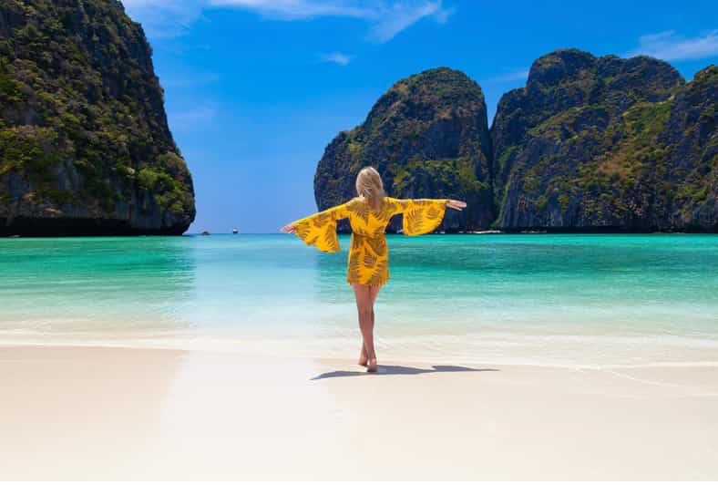 Phuket : Phi Phi Maya Bay & 3 Islands 7 Points by Speedboat
