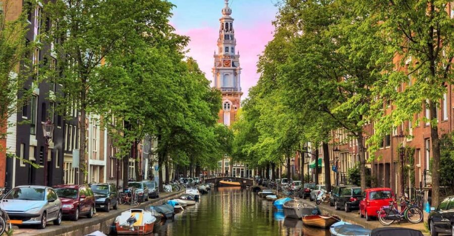 Picture Perfect Amsterdam: A Photo Tour Experience