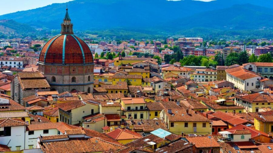 Pistoia: Private 2-Hour Walking Tour With a Local Guide