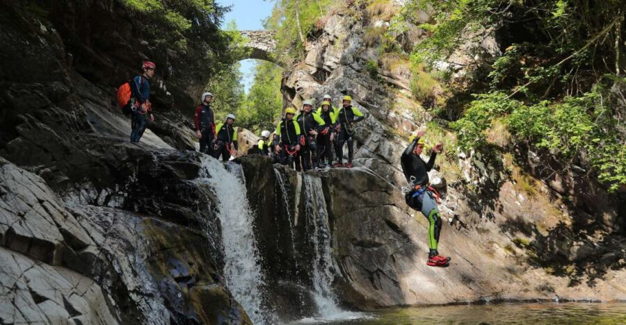 Pitlochry: Advanced Canyoning in the Upper Falls of Bruar