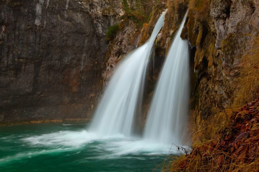 Plitvice Lakes Day Tour From Zagreb