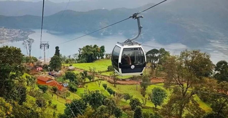 Pokhara : Sarangkot Cable Car Tour and Scenic Down Hike