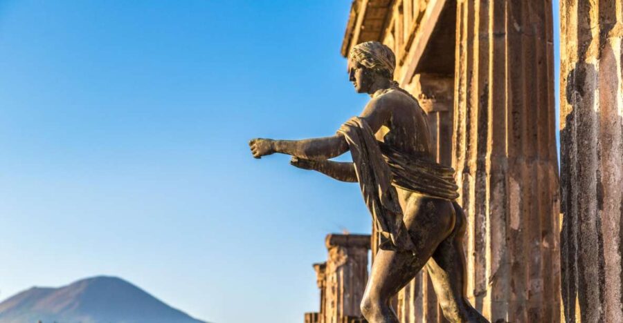 Pompeii: Guided Semi-Private Tour With Max 6 People