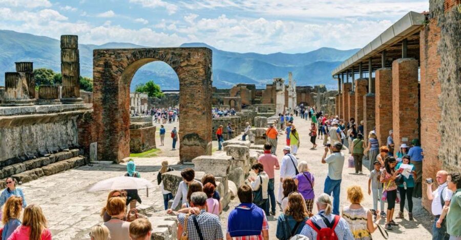 Pompeii: Private Guided Tour With an Archaeologist - Tour Overview and Pricing
