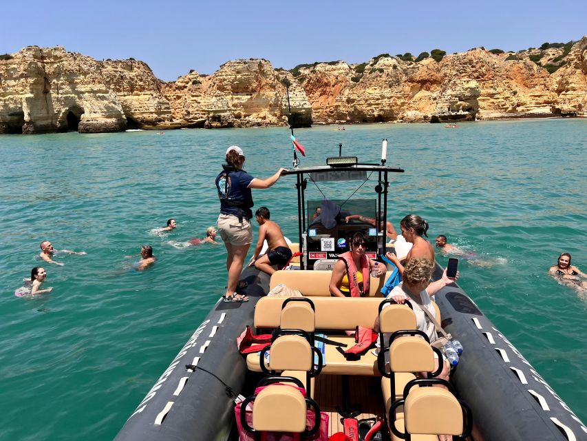 Portimão: Dolphins and Marine Life Boat Tour With Biologist