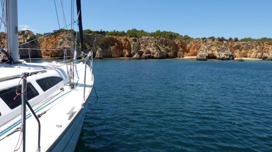 Portimão: Sunset Sailing Cruise With Drinks and Snacks - Activity Overview