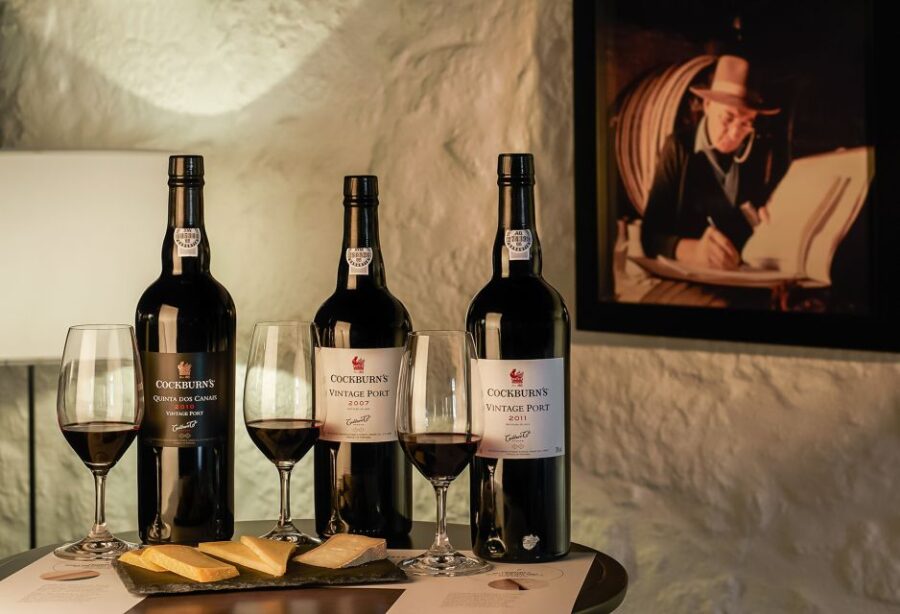 Porto: Cockburn's Port Lodge Tour and Tasting - Tour Overview